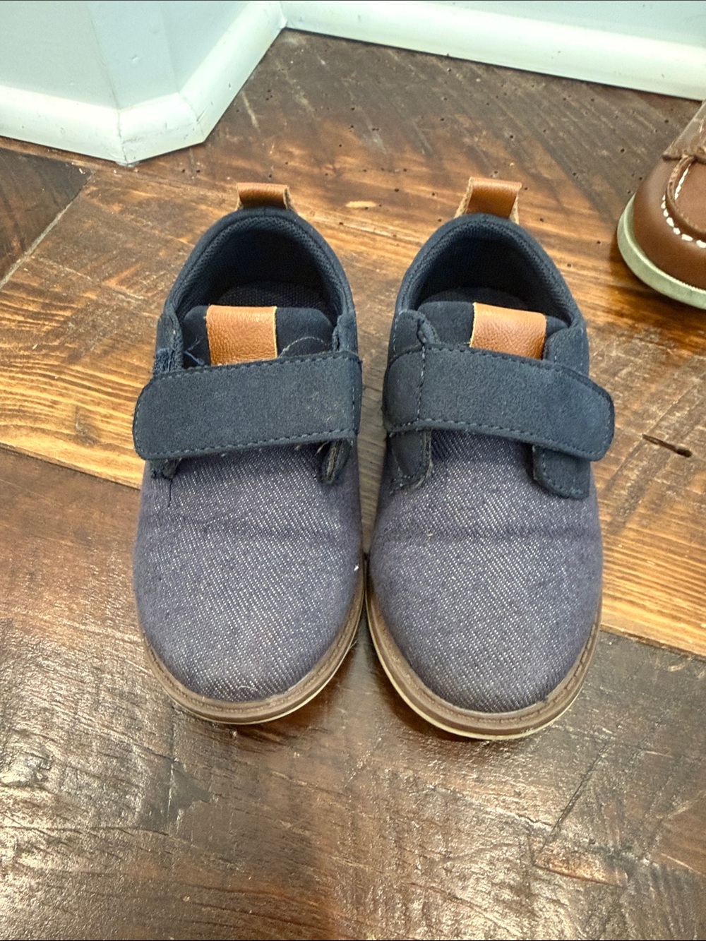 Toddler Navy Blue Velcro Sneakers with Tan Pull Tab